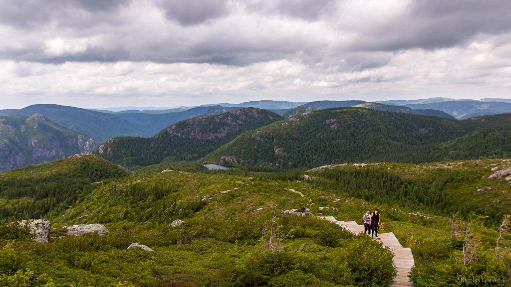 Hiking the Mont-du-Lac-des-Cygnes