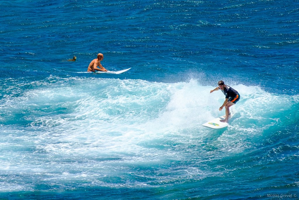 Ho’okipa Surfing