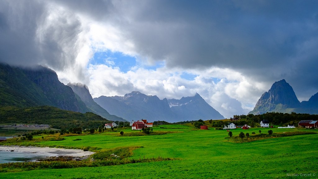 Holdøya Farmlands